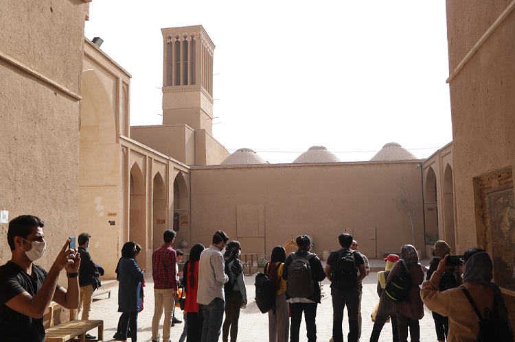 Iran Budget Tour