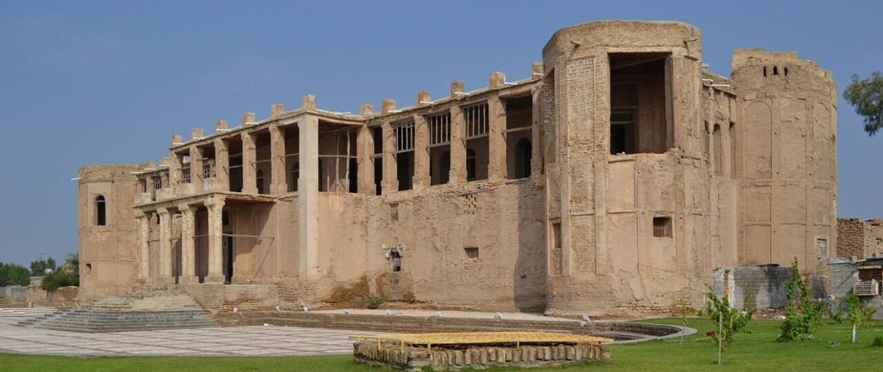Malek Bushehr mansion